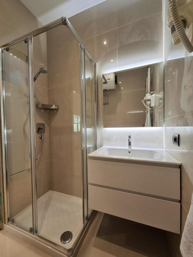 Bmp Apartment Edelweiss 帕苏德尔托纳莱 外观 照片