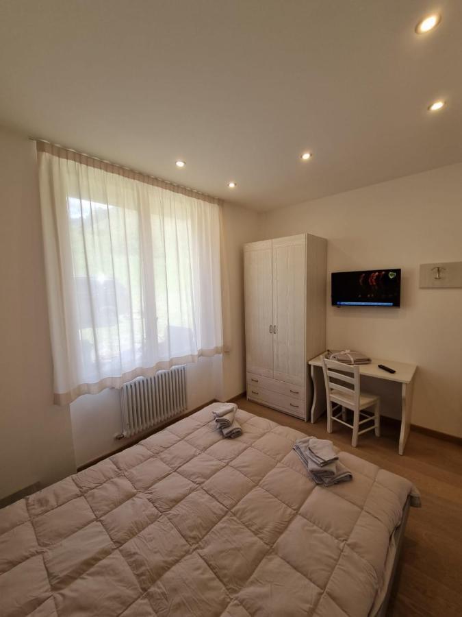 Bmp Apartment Edelweiss 帕苏德尔托纳莱 外观 照片